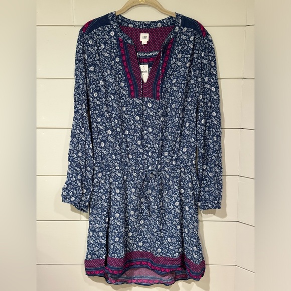 NEW GAP Split Neck Print Drop Waist Long Sleeve Dress Size M - Picture 3 of 11